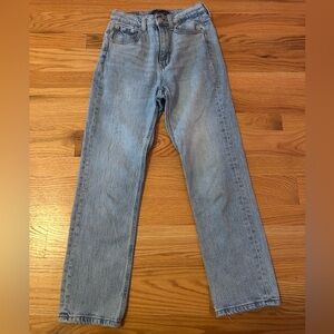 Aeropostale Women’s Stretch Super High Rise Straight Jeans | Light Wash Size 2